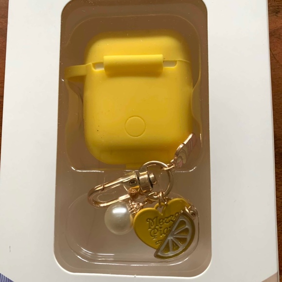 NEW Yellow Silicone Case for Apple AirPods - Picture 3 of 5